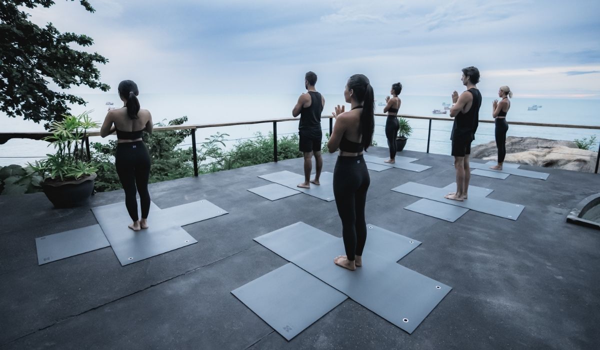 Yoga Pratamaページ Teacher Spotlight: Meet the Lead Teachers at Vikasa – Manduka