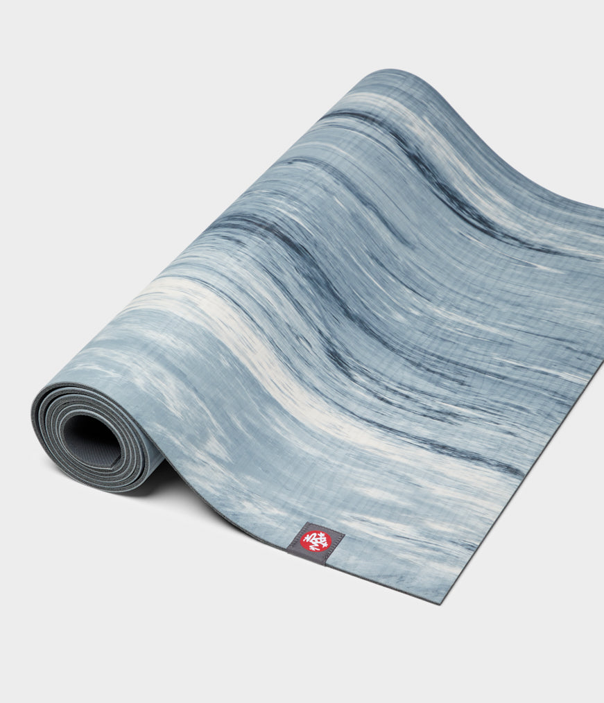 Manduka tapis de yoga, serviette et accessoires de yogaVoyage des sens