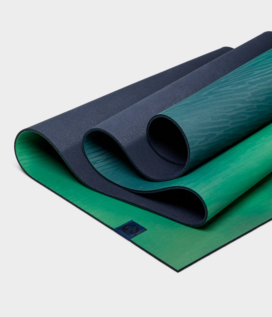 Manduka eKO Superlite Travel Yoga Mat 71'' 1.5mm - Plain Color
