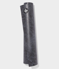 carbon-marbled