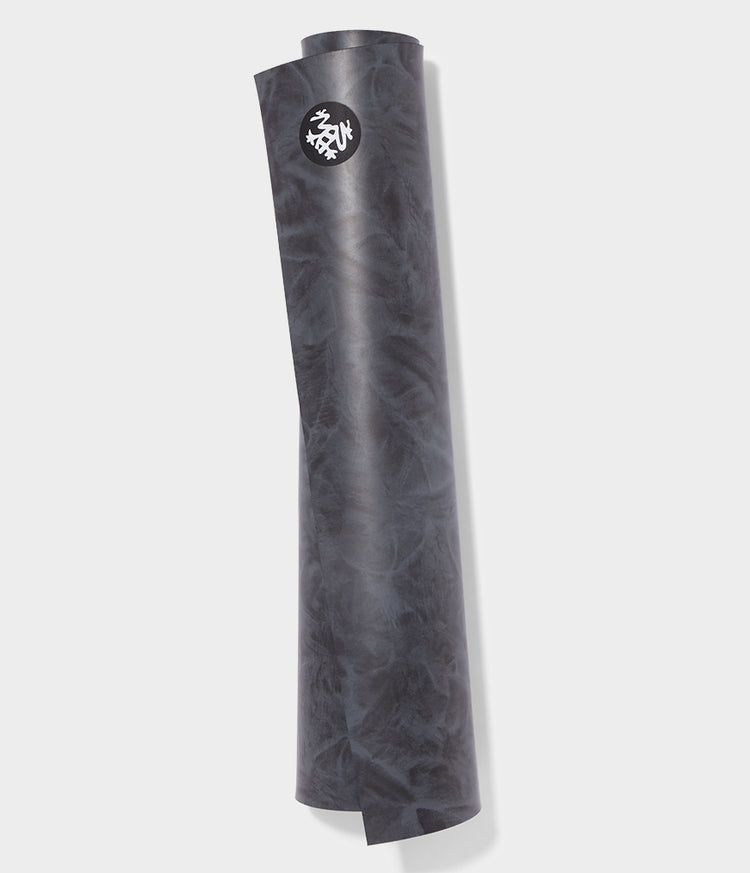 carbon-marbled
