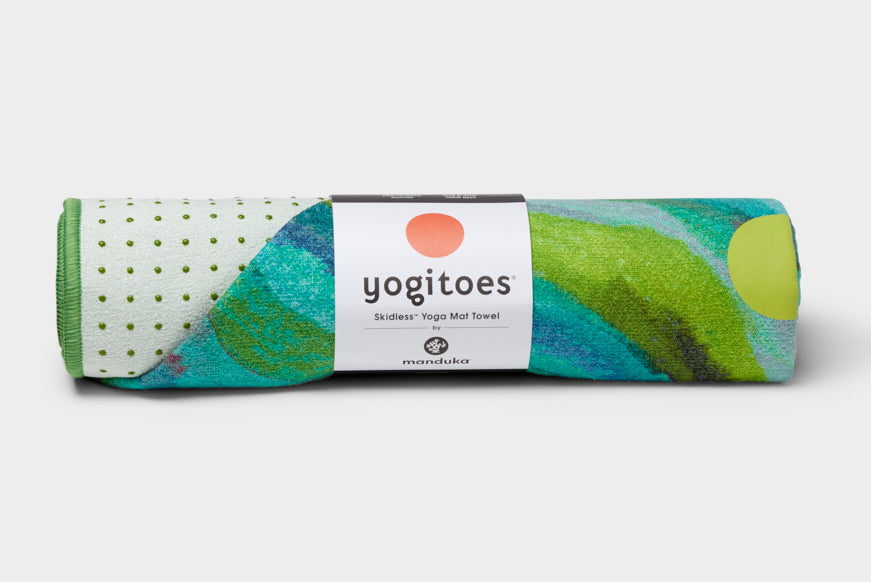Manduka Yogitoes Yoga Towel for Mat, Non-Slip and Quick Dry for
