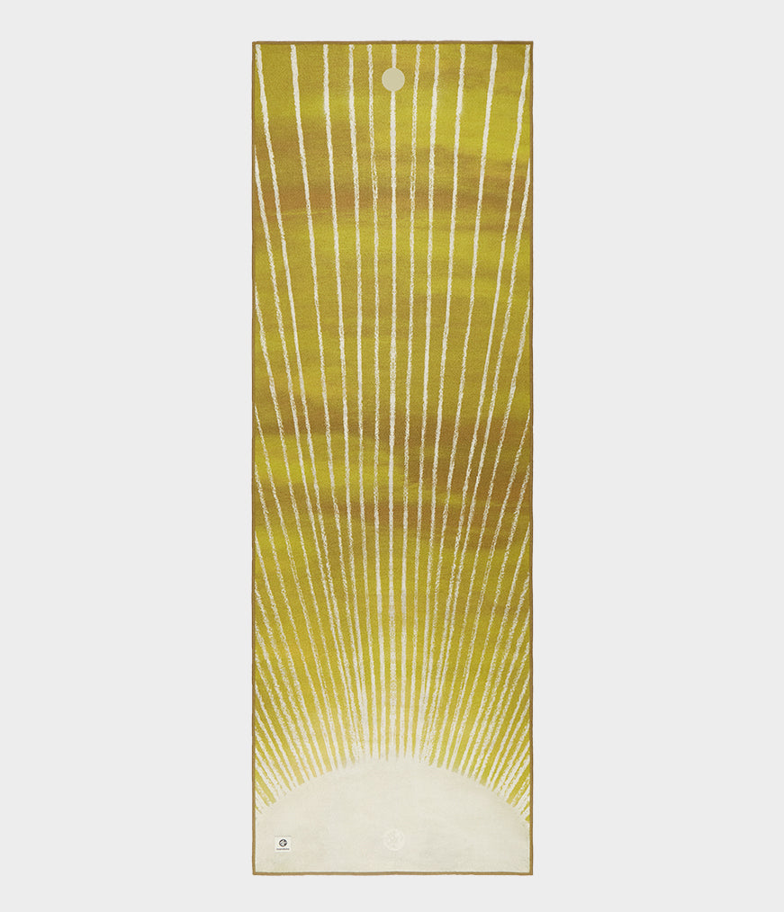 Manduka Yogitoes - Hot Yoga Towel with Superior Grip when sweating