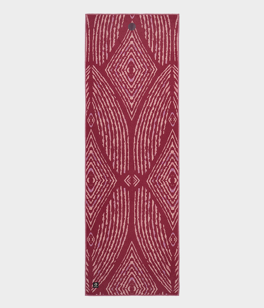 Manduka Yogitoes - Hot Yoga Towel with Superior Grip when sweating