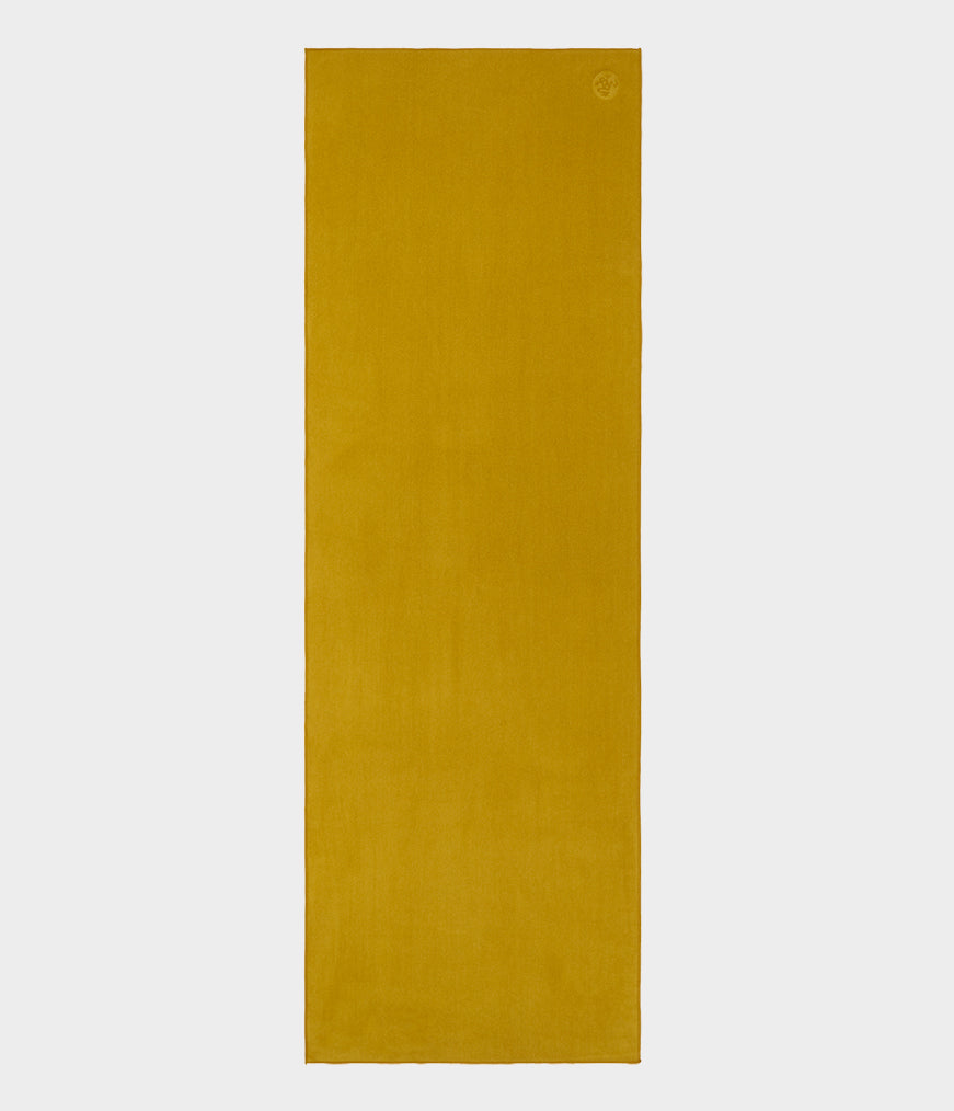 Microfiber Hot Yoga Mat Towel - eQua® | Manduka