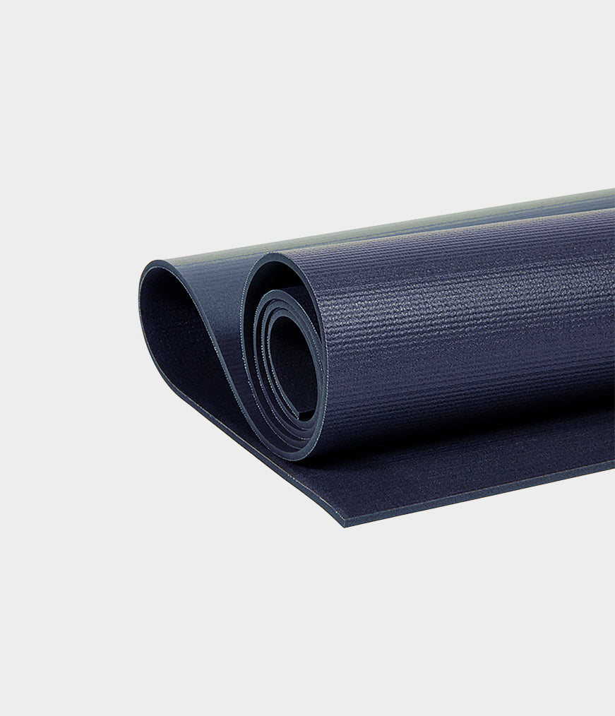 PRO® Long & Wide Yoga Mat 6mm – Manduka