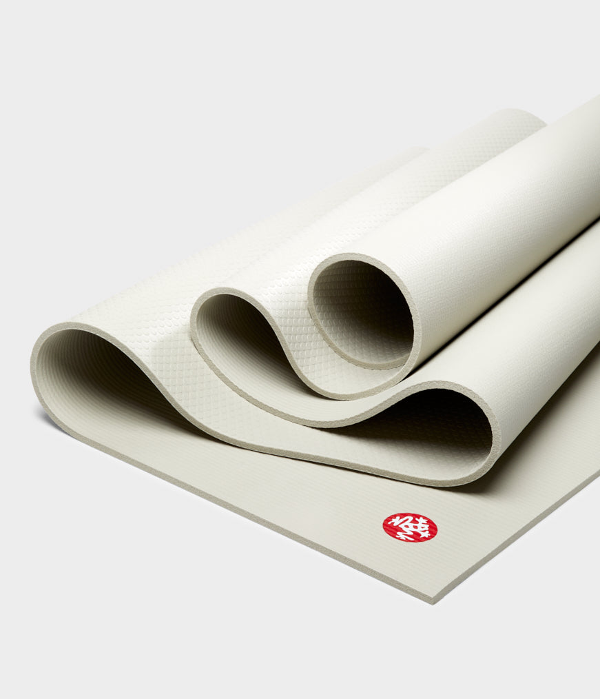 Manduka Almost Perfect PRO Yoga Mat